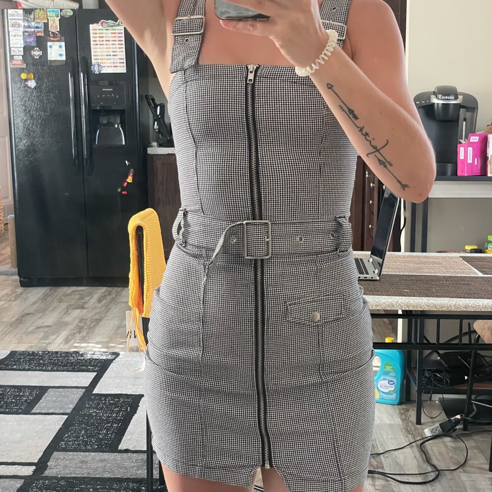 H&M zipper mini dress with a belt